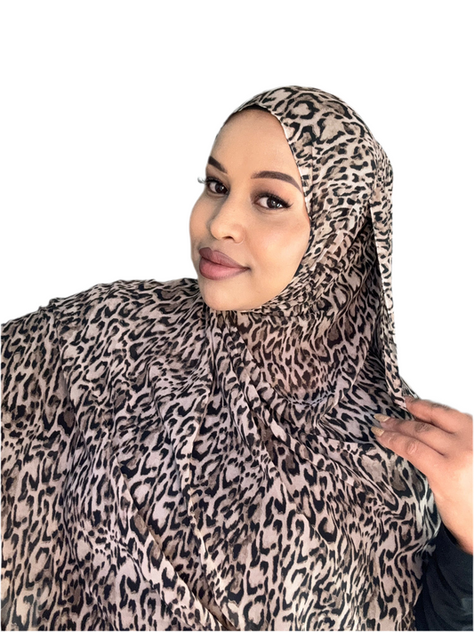 Leopard print hijab shade 4